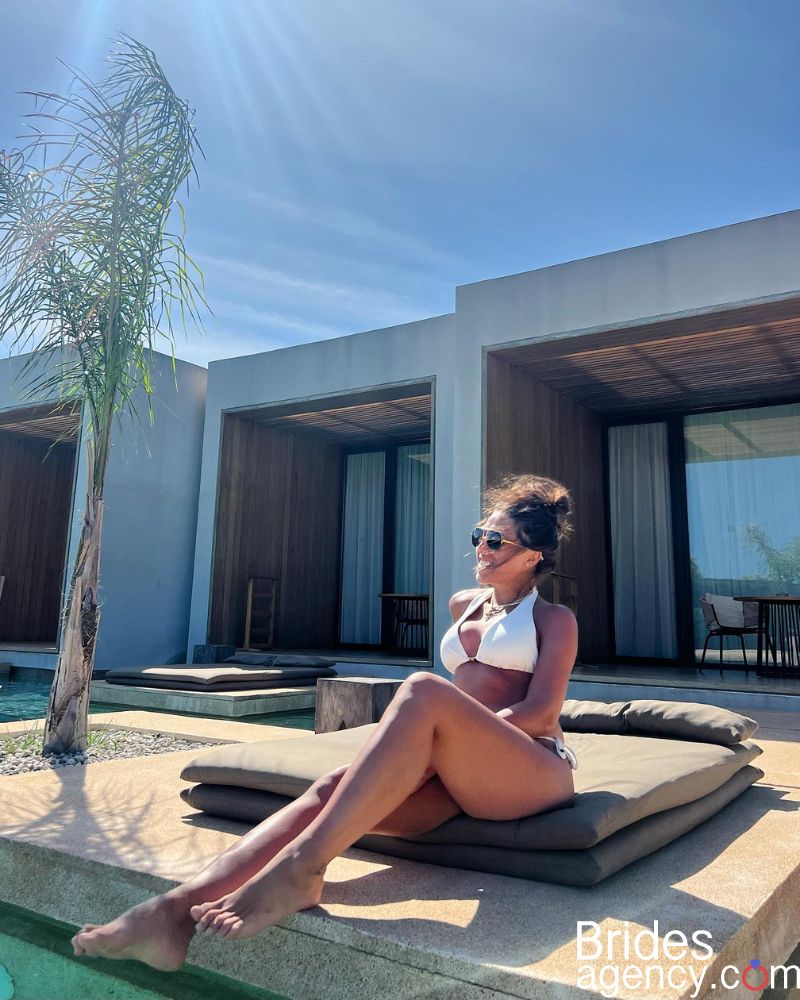 Joanna Jedrzejczyk by the pool