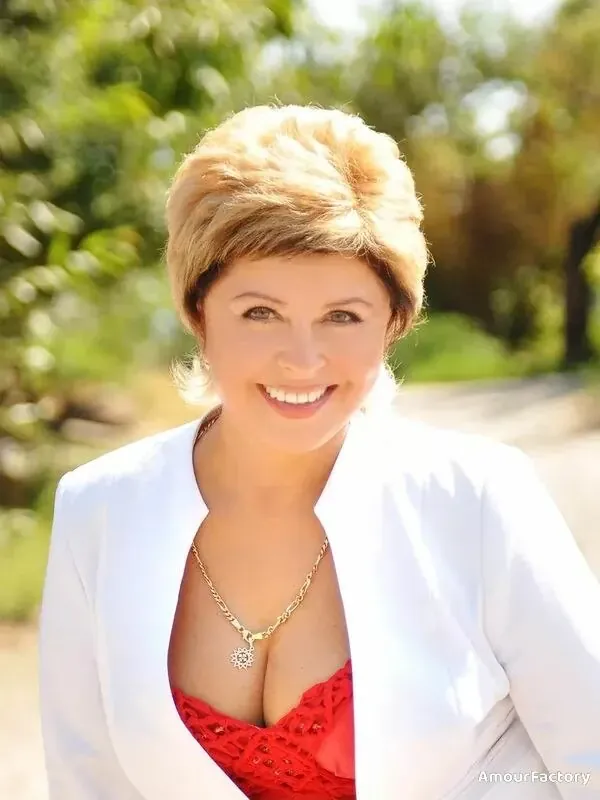 Olga Profile image 4