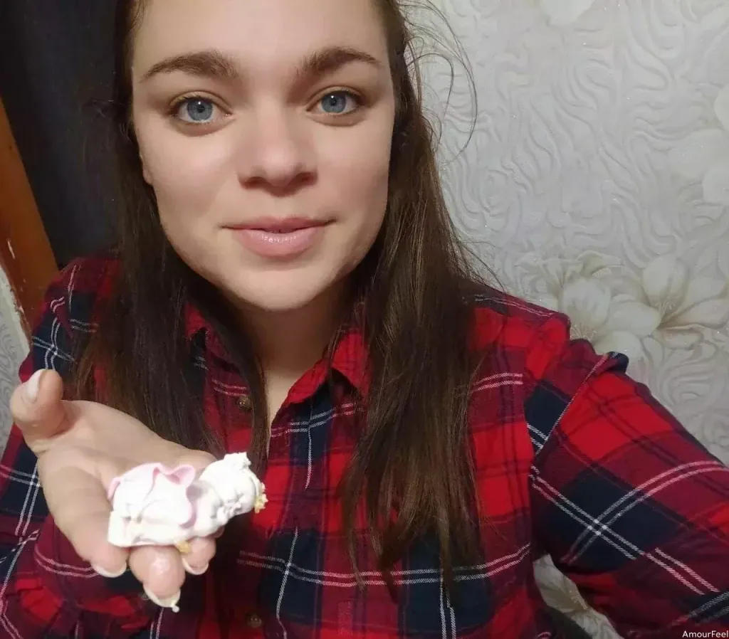 Anna Profile image 4