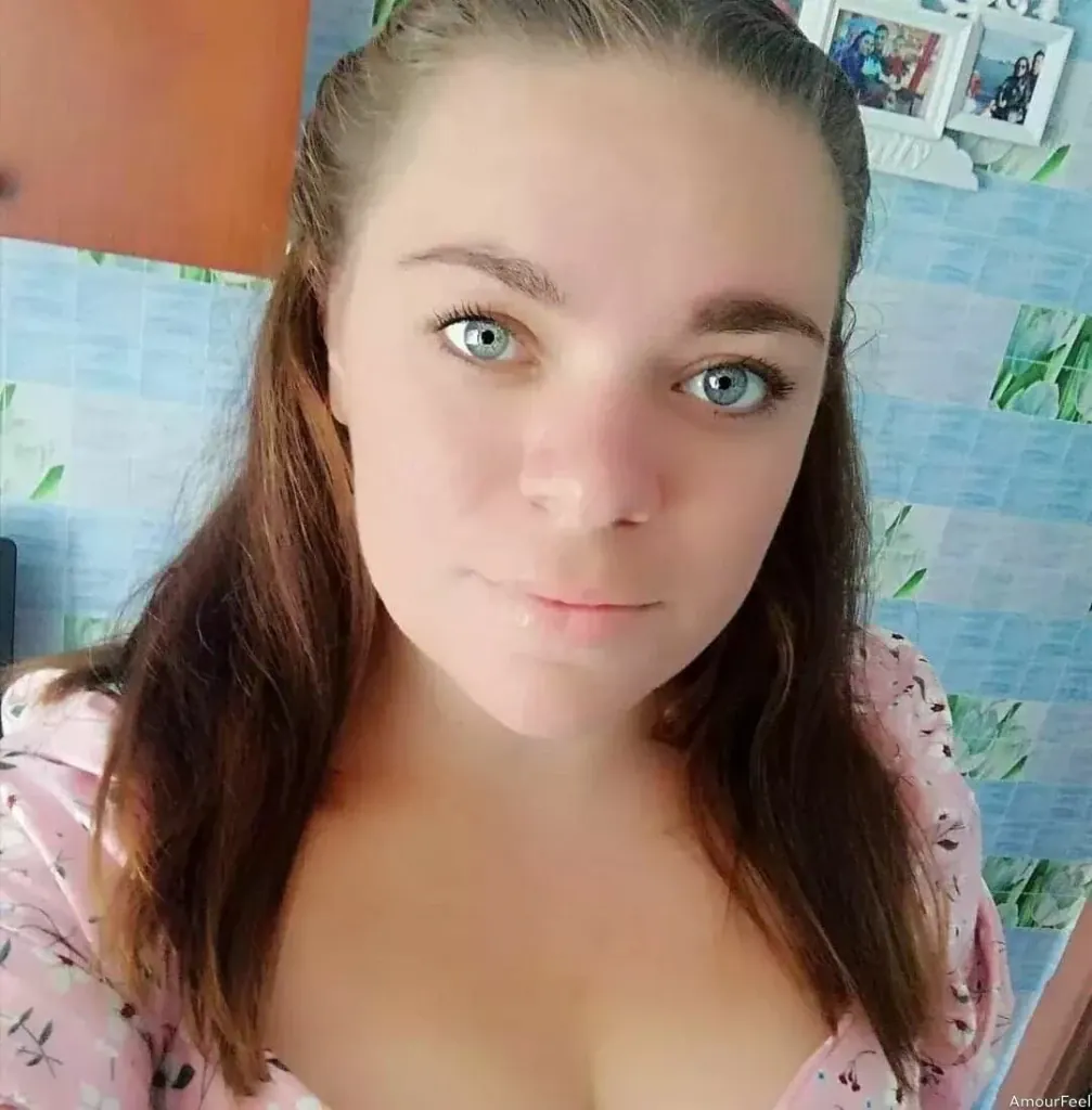 Anna Profile image 2