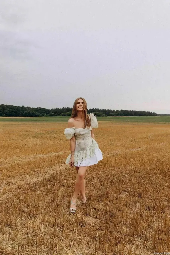 Olesya Profile image 2