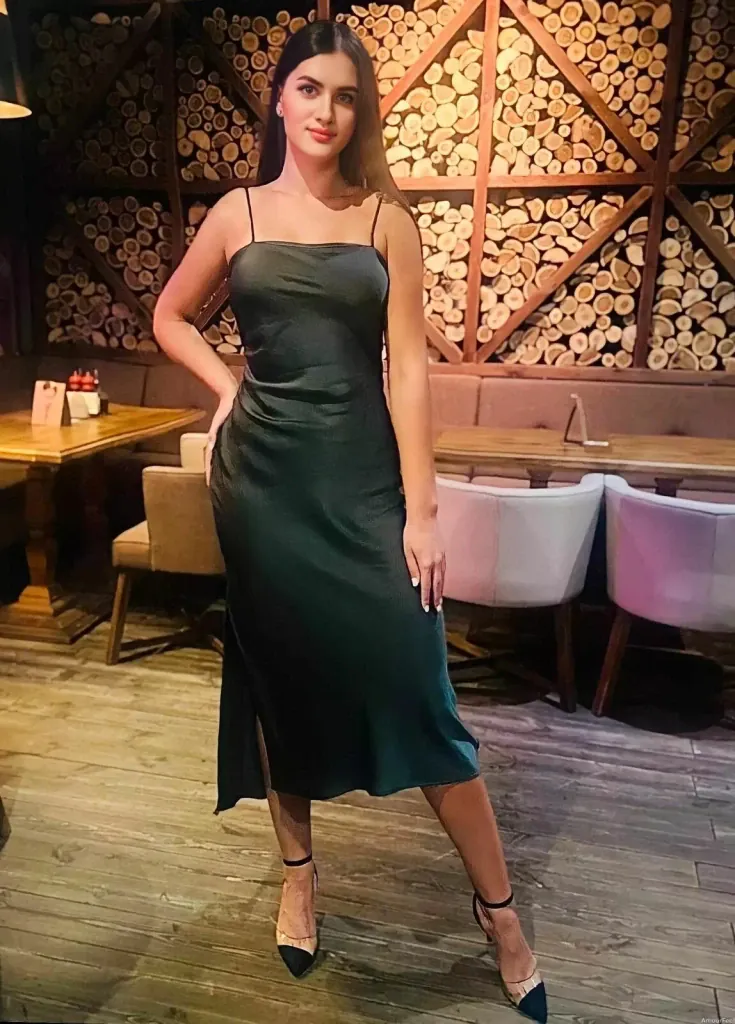 Elena Shyrypova Profile image 3