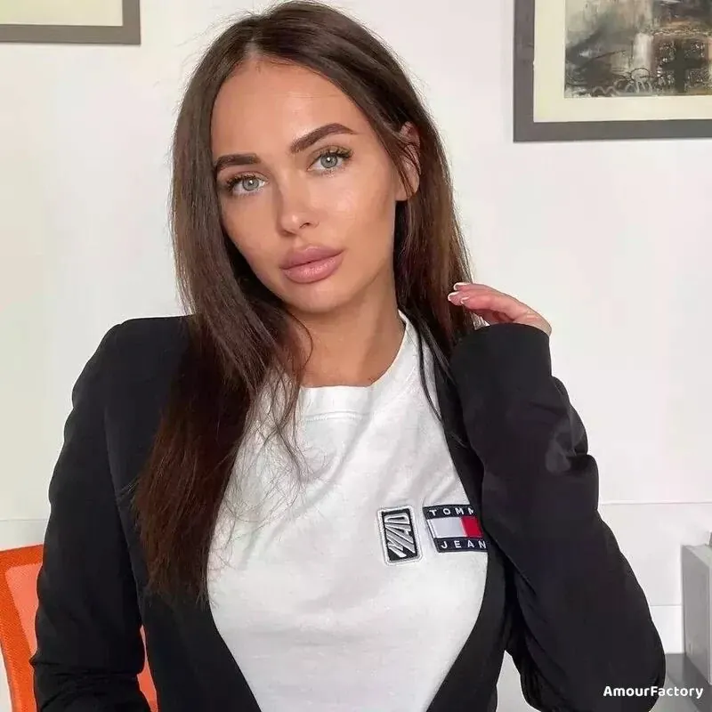 Natalia Profile image 2