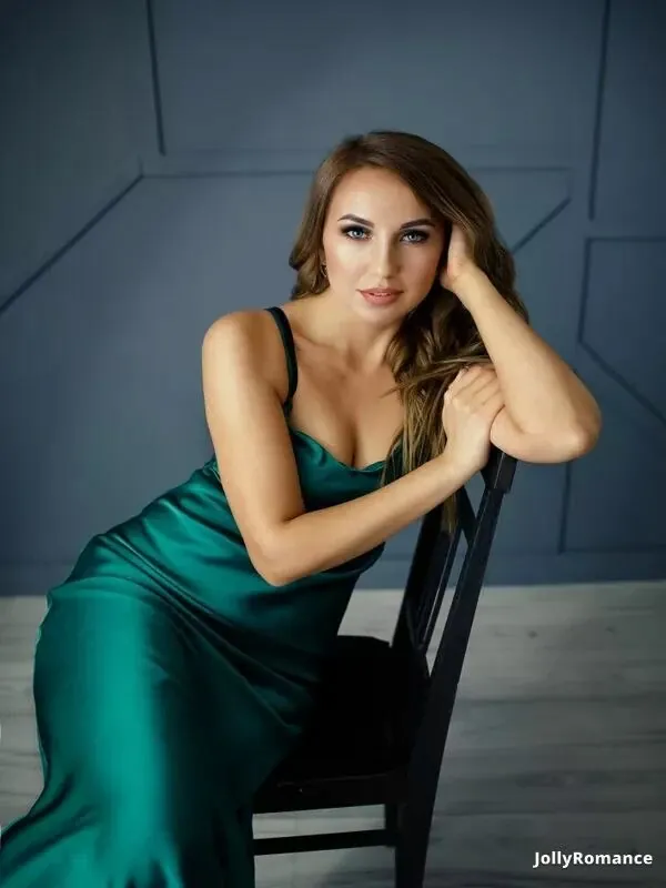 Valentina Profile image 2