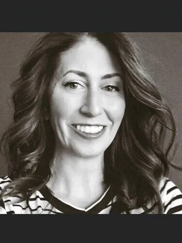 Anna Profile image 2