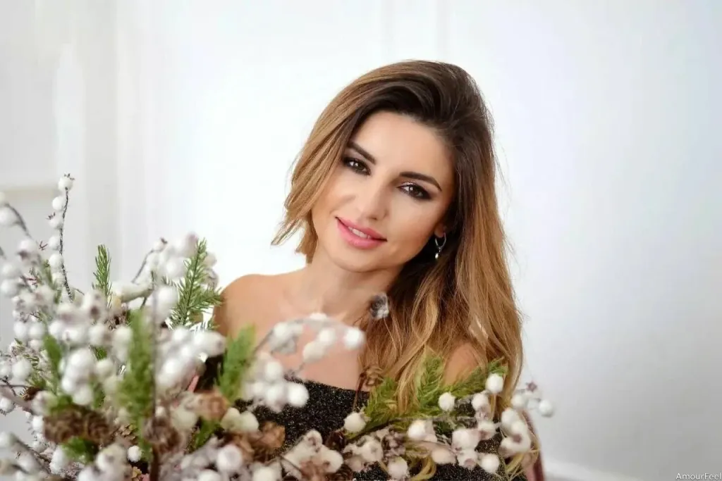Oksana Profile image 8